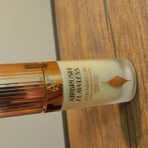 Charlotte tilbury airbrush foundation